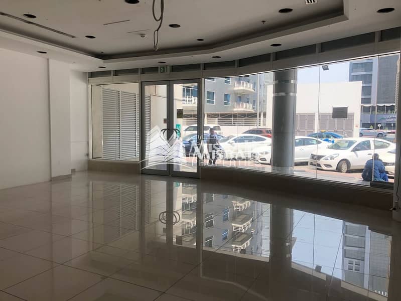6 Retail Shops available next to Deira City Center