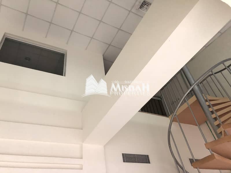 6 1889 sq. ft Shop for Rent on Main Road near Clock Tower and Deira City Center