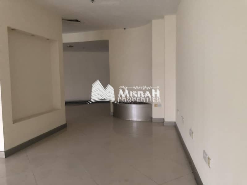 10 1889 sq. ft Shop for Rent on Main Road near Clock Tower and Deira City Center