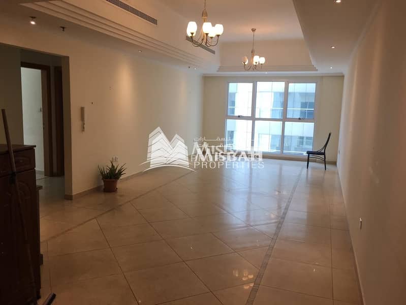 位于阿尔巴沙住宅区，阿尔巴沙1号区 2 卧室的公寓 80000 AED - 4814235