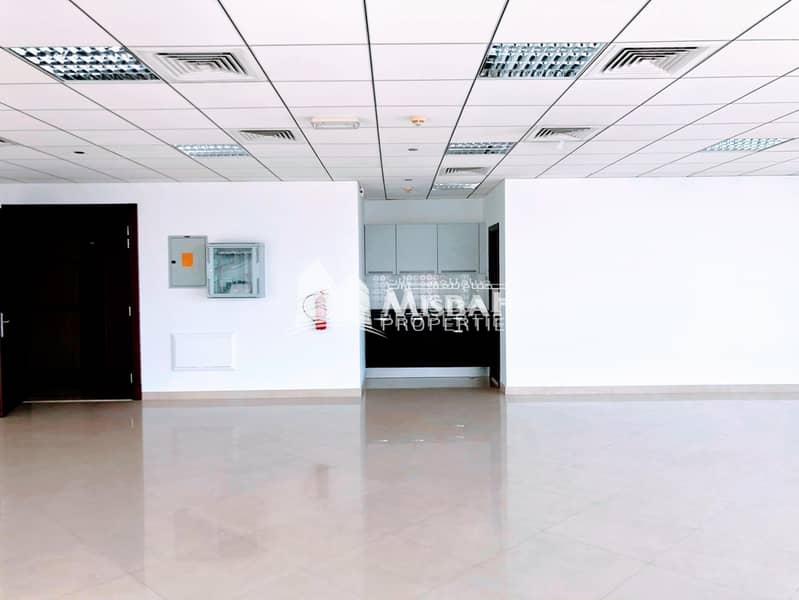 3 541 sq. ft. to 1265 sq. ft. Offices with/without partitions near Hyundai Showroom