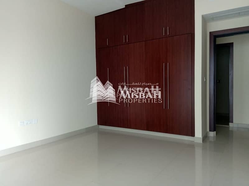 4 laundry room rent close to mall of  The Emirates