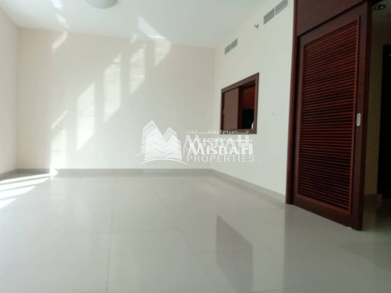 12 laundry room rent close to mall of  The Emirates