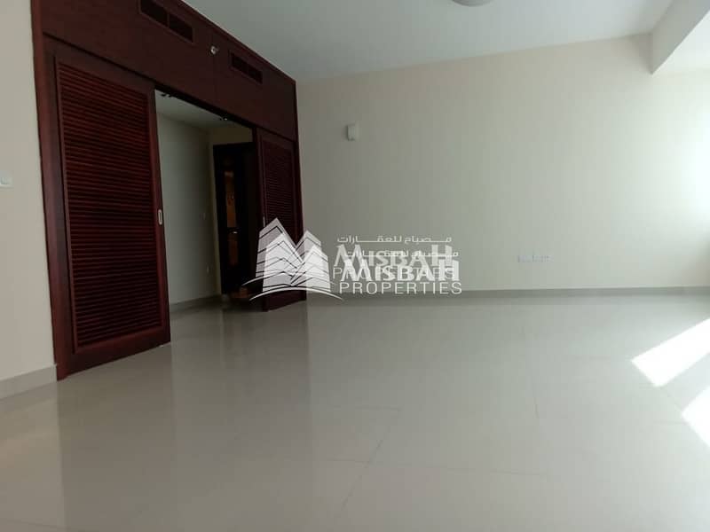 22 laundry room rent close to mall of  The Emirates