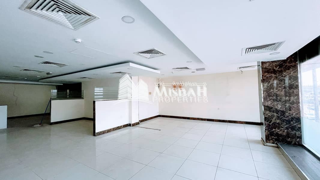 4 000 sq. ft. Resturant space with Shisha option close to ADCB Metro