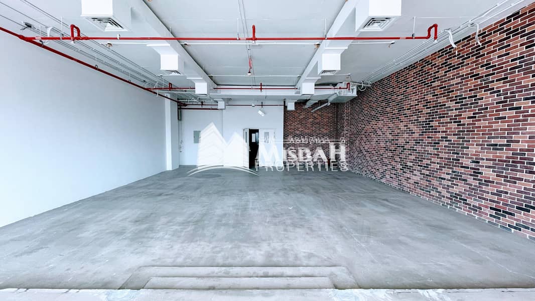 10 Fully Fitted Office with negotiable Rent and parking in Jumeriah 1