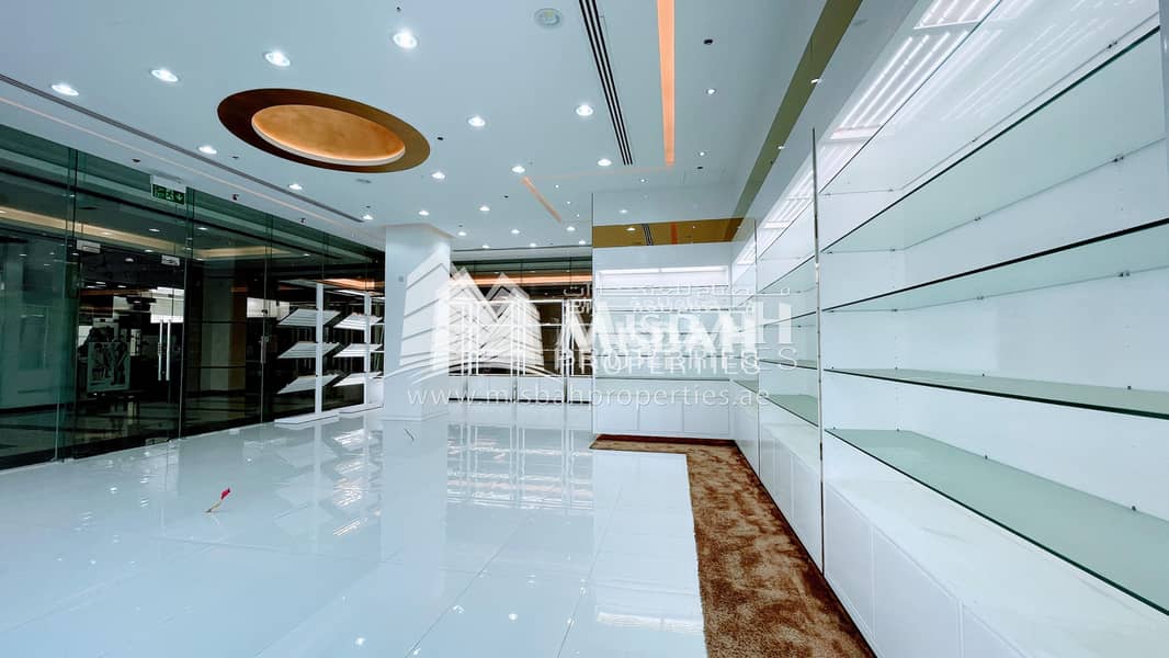 10 1094 sq. ft. Fully Fitted Ready Shop facing Main Road in Jumeirah One.