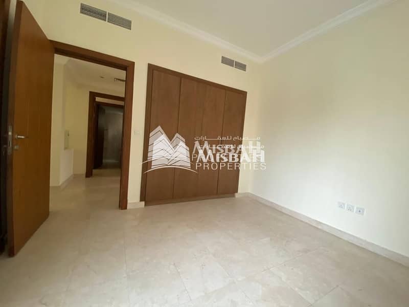 19 2 month free amazing 5 bedroom kitchen appliances villa for rent al barsha 1 gym pool maid room AED