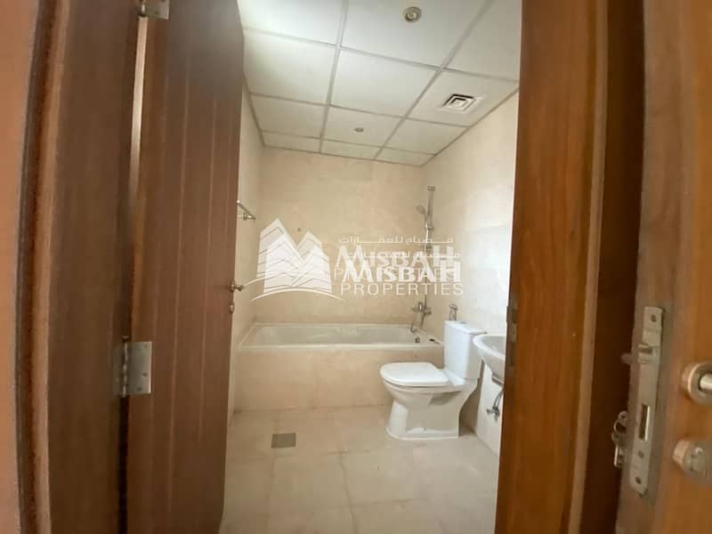 23 2 month free amazing 5 bedroom kitchen appliances villa for rent al barsha 1 gym pool maid room AED