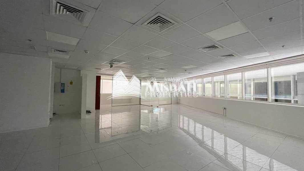 6 507 sq. ft | Fully Fitted Office | Chiller Free | Parking Free near Deira City Center