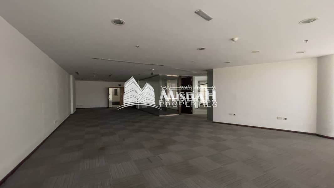 14 469 sq. ft Fitted office space with parking in Commercial Tower near Deira City Center