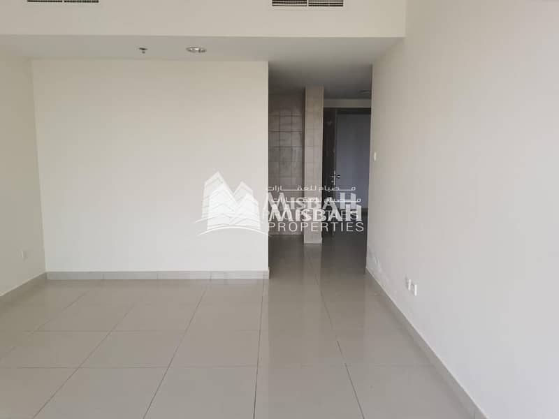 SPACIOUS UNFURNISHED 1BHK