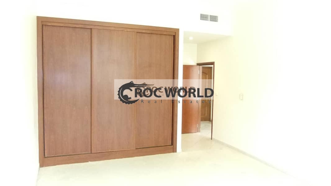 3 Spacious Well Maintained | Huge 1 Bedroom Apartment