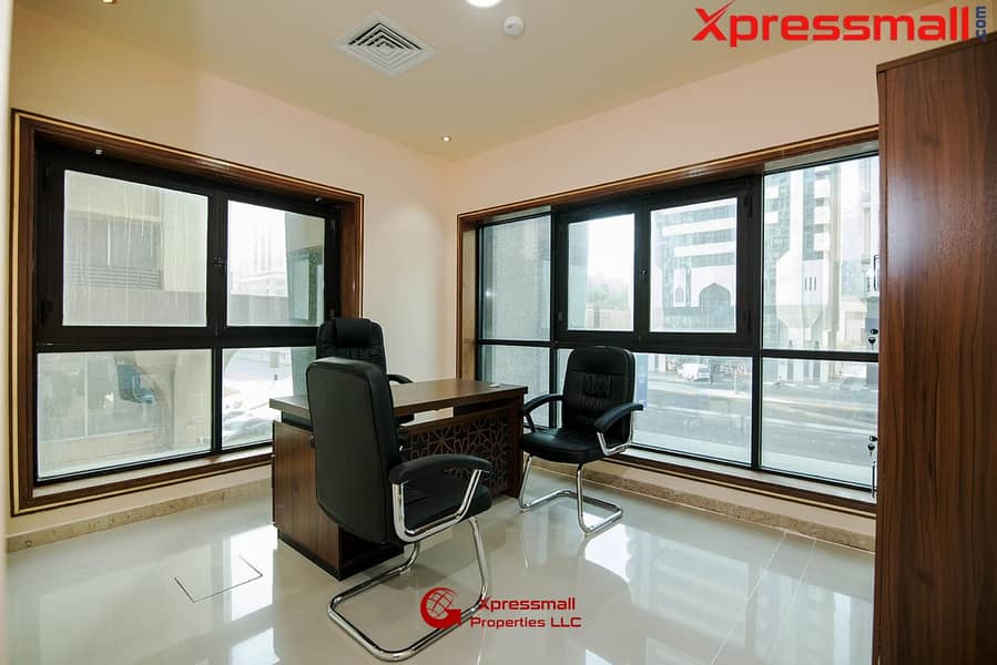 BATTER SPACE TO START A NEW BUSINESS !WELL FITTED OFFICE  FOR RENT IN LOW BUDGET WITH ALL AMENITIES