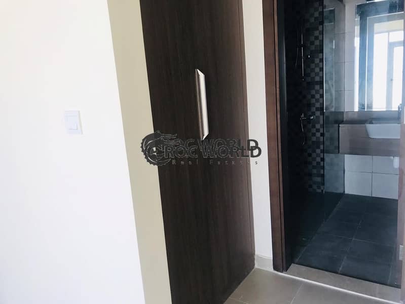 3 1 BR| Fully Furnished| Best Price| Move in 1st Feb