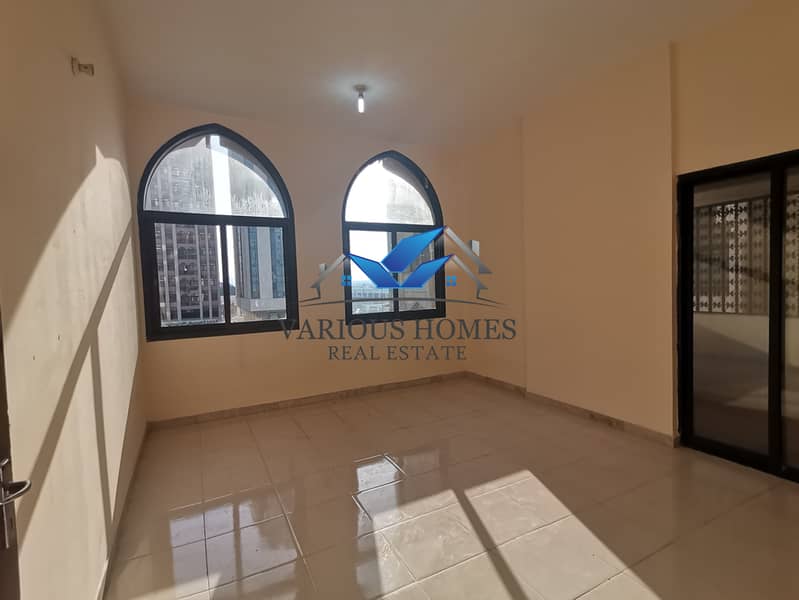 6 Sharing | 3BHK | Centralized A. C | 55k | airport Road