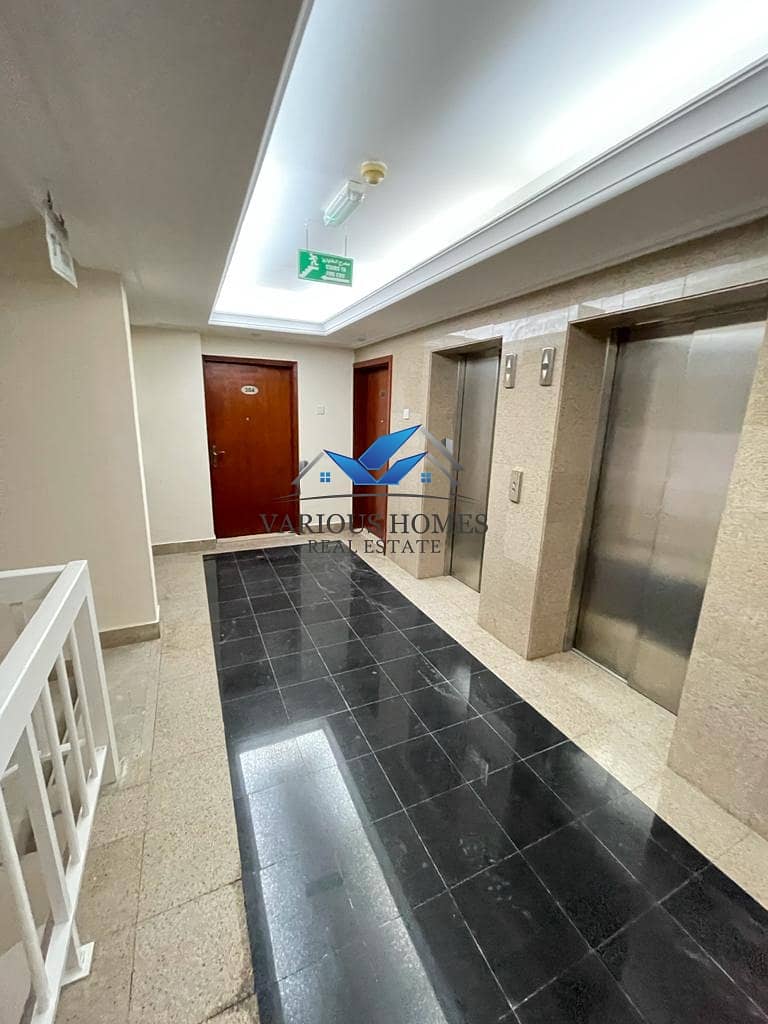 10 Fully Renovated | 3bhk with 2 bath | 52k | payment 4 |sharing allowed | Al Falah street