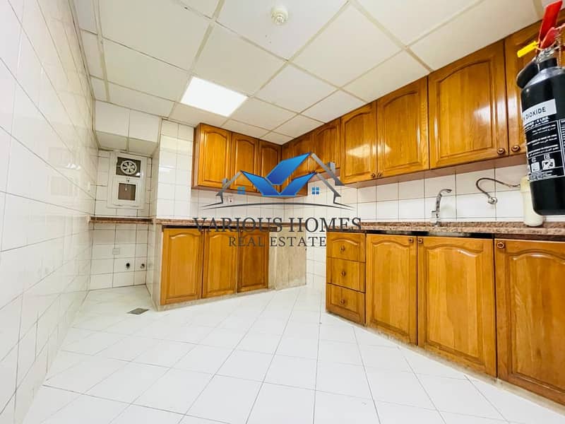 12 Fully Renovated | 3bhk with 2 bath | 52k | payment 4 |sharing allowed | Al Falah street