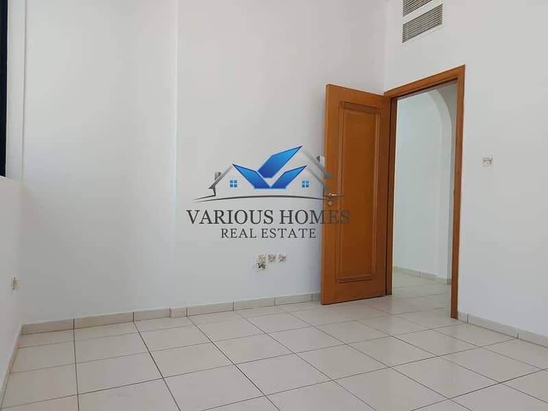 7 OFFER ! 1BHK | 40K | WARDROBES | EASY PARKING LOCATED NAJDA STREET