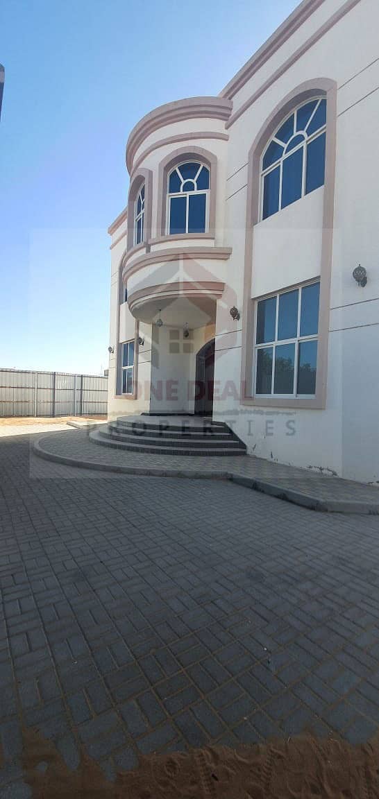 Separate Private 6bhk Duplex Villa in Zakher Al Ain