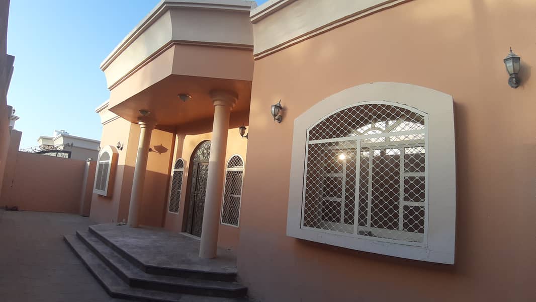 3bhk ground floor villa in falaj hazza