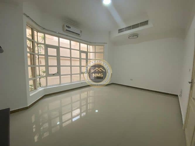 Квартира в Аль Мурор, 35000 AED - 5831365