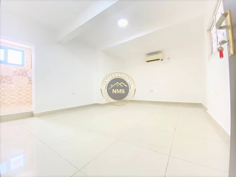 Квартира в Хадбат Аль Зафран, 34900 AED - 5427876