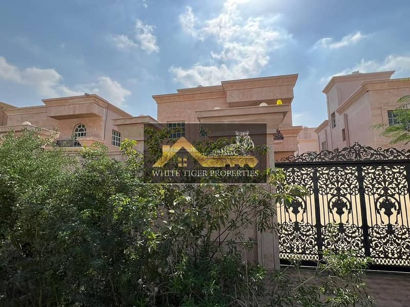 Beautiful Villa / 5 Bedrooms / In Al Rawda 1 Area , Ajman