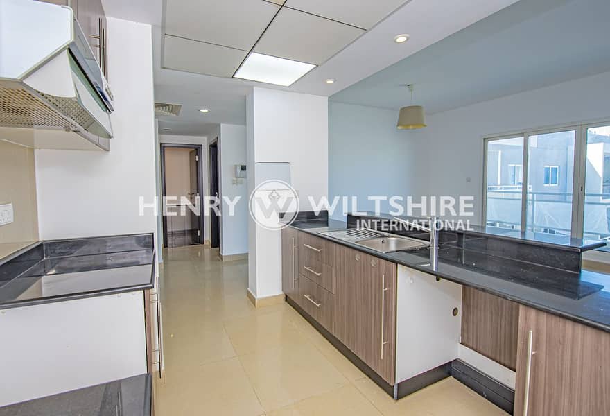 3 1BR Apt - Photo 09. jpg