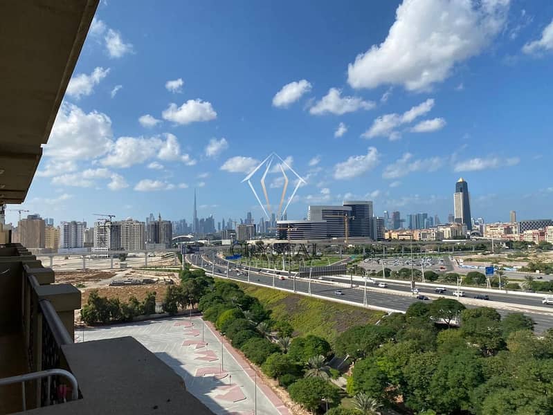 4 Lovely 2 BR  Apt | Maid Room | Niloofar Tower