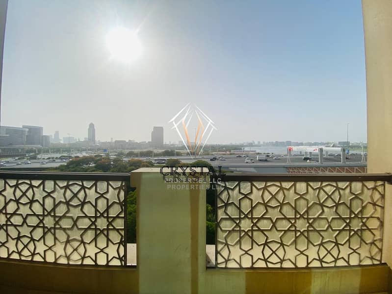 17 Stunning Creek View I 1BR with Balcony  in Niloofar tower