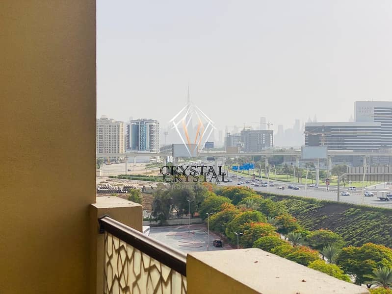 19 Stunning Creek View I 1BR with Balcony  in Niloofar tower
