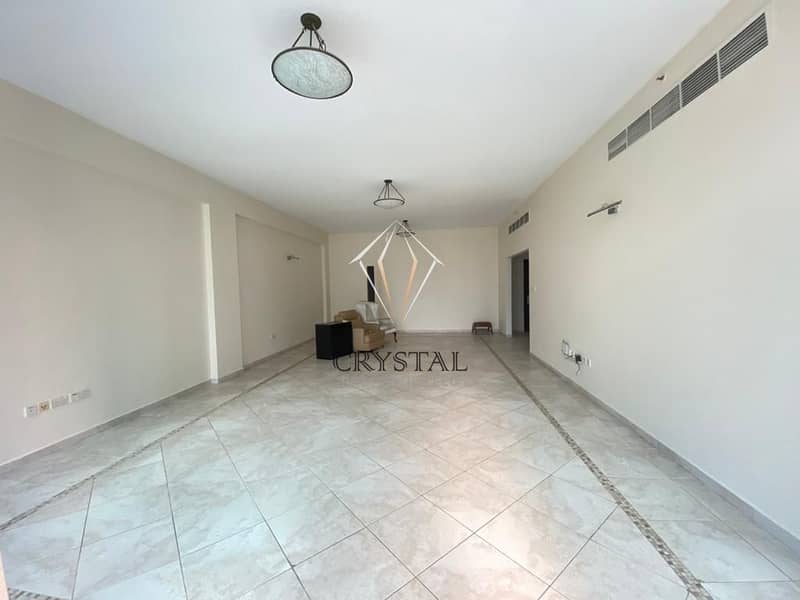 2 Spacious 3BR+ Maid's Room ! Marina View tower