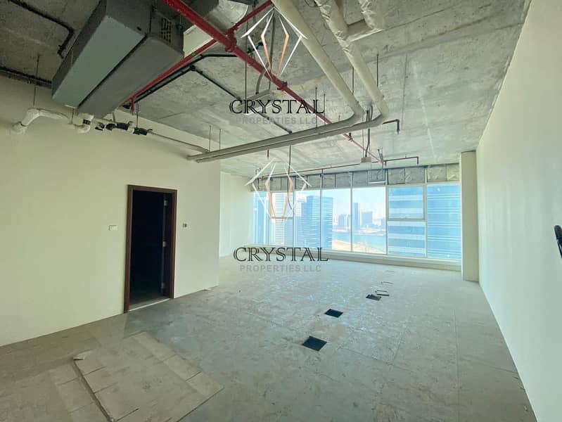 Best Location |Fitted Office | Partial Lake View | Business Bay