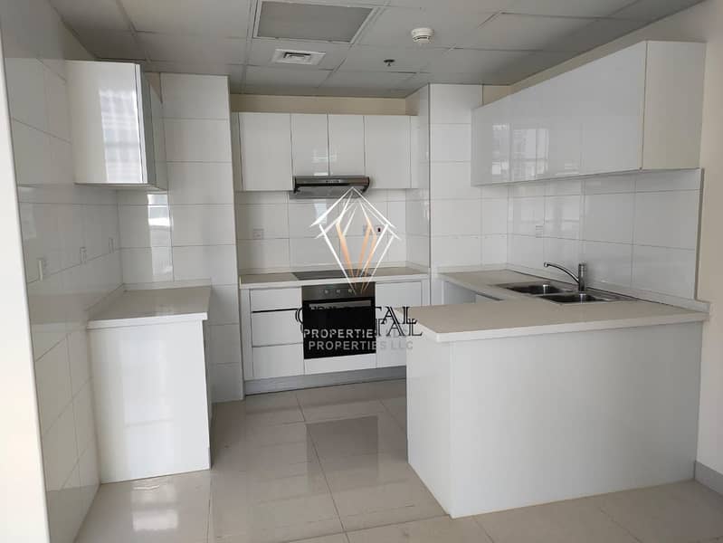 5 Stunning Partial Marina View | 3BR Apt | Higher Floor | Dubai Marina