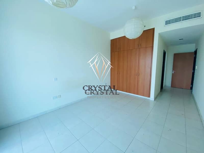 12 Chiller Free | 4 BR Apt + Maids Room | Higher Floor | Dubai Marina