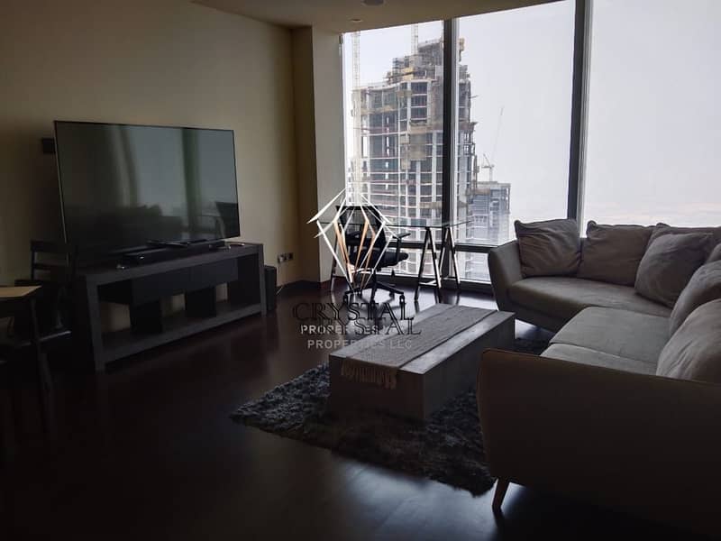 7 Fully Furnished  1BR ! High Floor ! Vacant