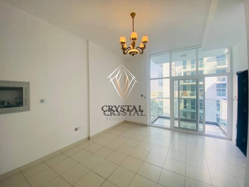 Spacious Studio For Sale !Glitz 3 Tower1