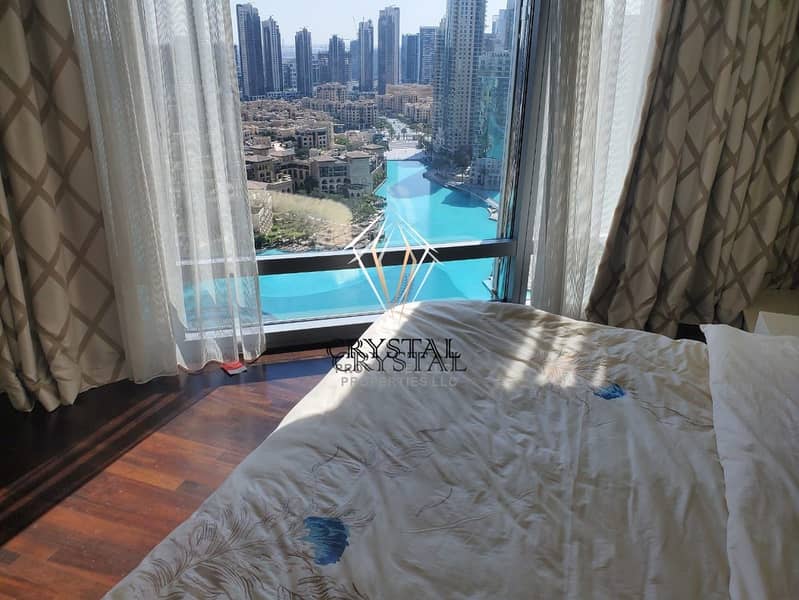 11 Stunning Fountain View | Fully Upgraded | Furnished 2 BR