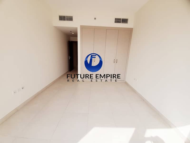 14 1 Month free |  Huge  & Bright Apartment  |  Maids Room | Open View