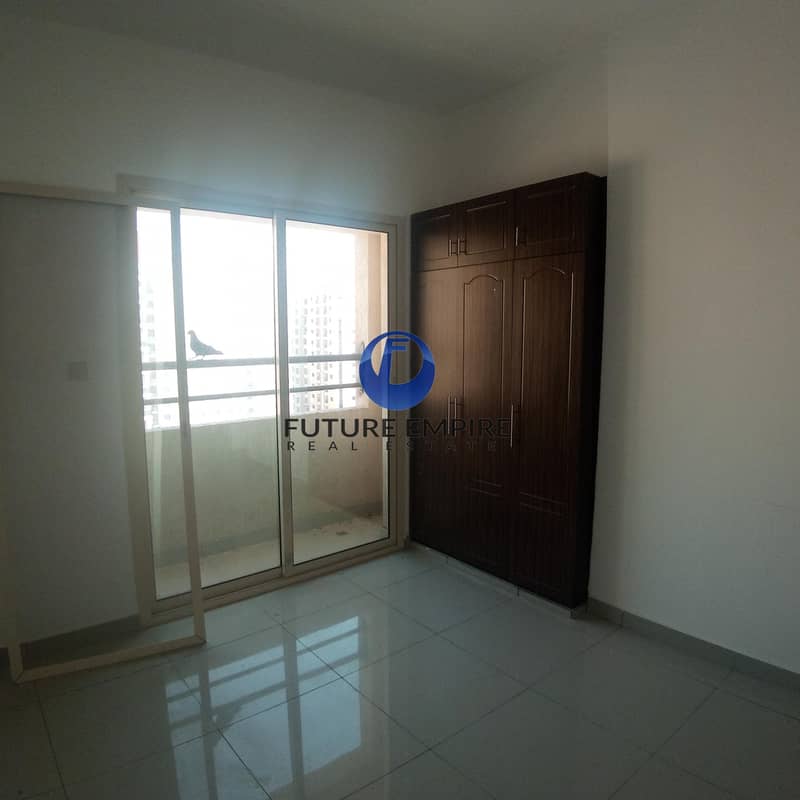 9 MASTER ROOM| 1 MONTH FREE|SPECIOUS APARTMENT.