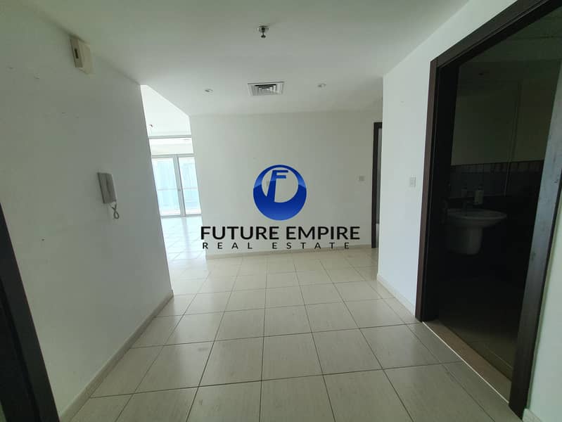 22 Full Canal / Burj Khalifa View | Maids Room| Big Balcony