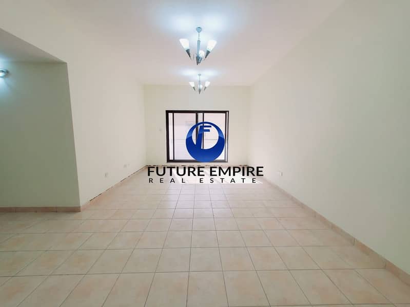 Close To Metro // Huge 2BHK With All Facilities// Laundry Room Close To Metro // Huge 2BHK With All Facilities// Laundry Room