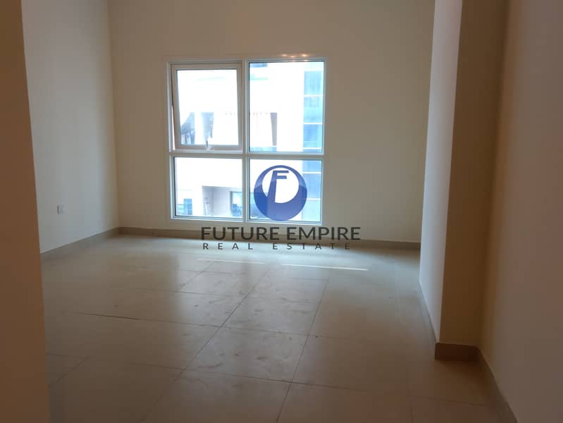 3 2bhk 2m room 3bath with maid room close to nmc rent53k