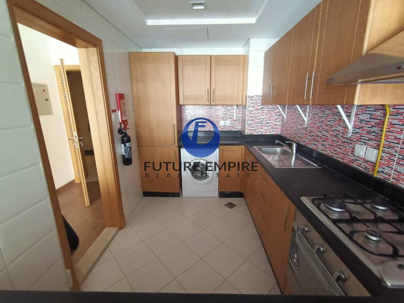 6 CHILLER FREE | 1 MONTH FREE | SEMI CLOSED KITCHEN | OPEN VIEW