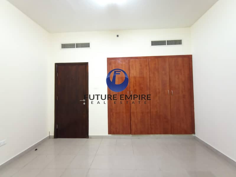 5 AFFORDABLE PRICE|PARKING FREE|MASSIVE APARTMENT|