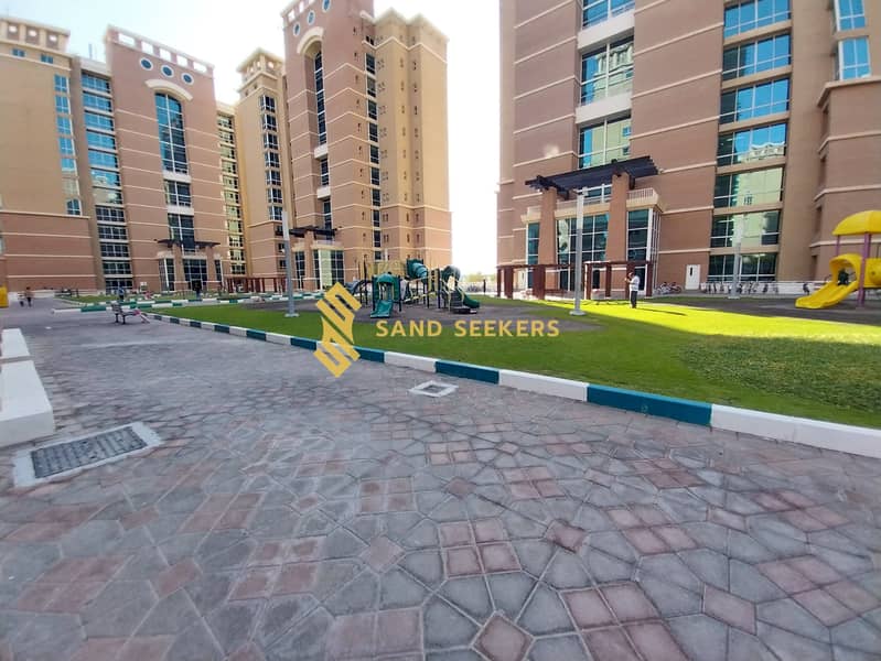 MODERN APARTMENT ||STELLAR AMENETIES || READY TO MOVE IN