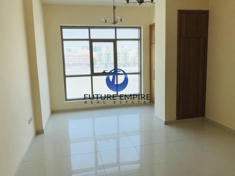 8 LIKE A BRAND NEW |SPACIOUS APPARTMENT |NEAR TO METRO