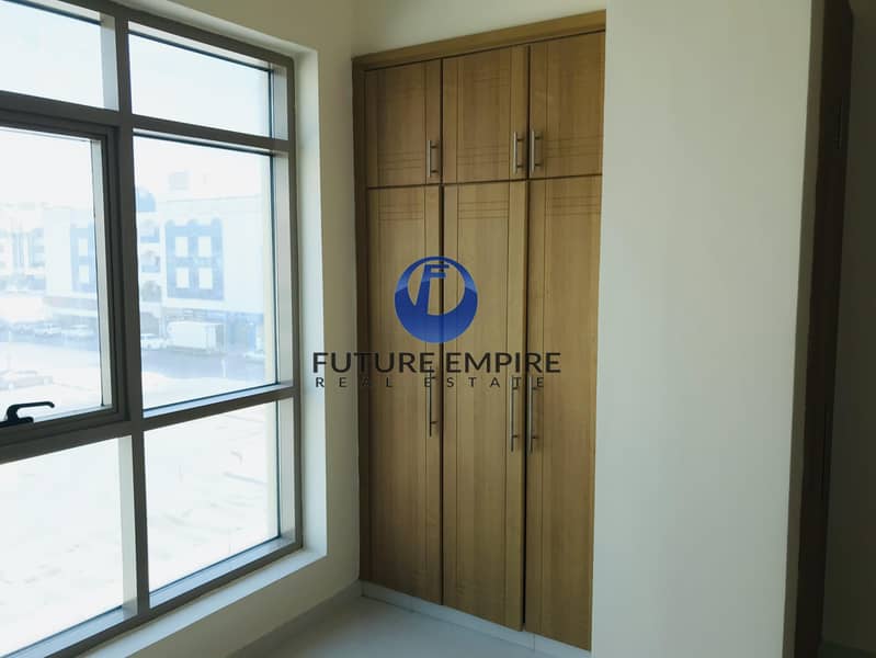 13 LIKE A BRAND NEW |SPACIOUS APPARTMENT |NEAR TO METRO