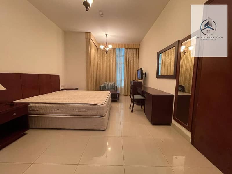 MODERNISTIC | FULLY FURNISHED STUDIO APARTMENT | KITCHEN APPLIANCES | FITTED  WARDROBES | AVAILABLE FOR SHORT TERM STAY